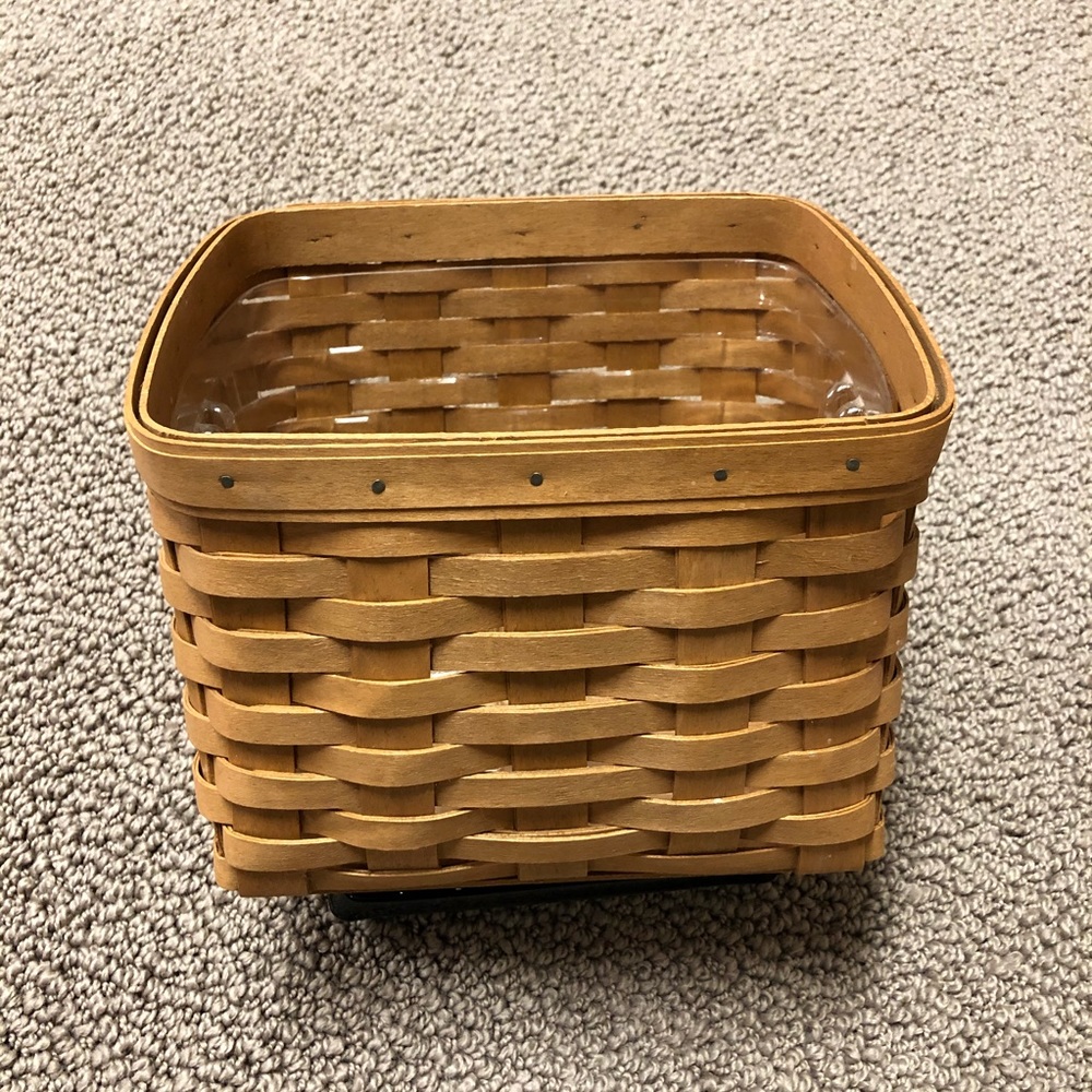 2006 Longaberger TV Time Basket with Protector